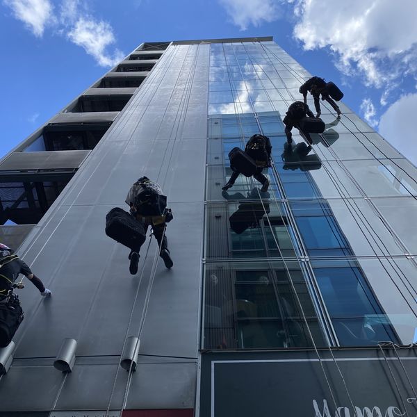 新宿区で低価格・高品質な大規模修繕ならフリーウォール