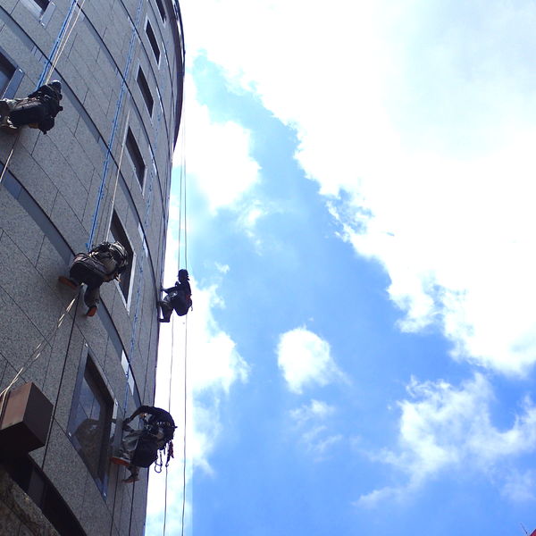 横浜市青葉区で低価格・高品質な大規模修繕ならフリーウォール